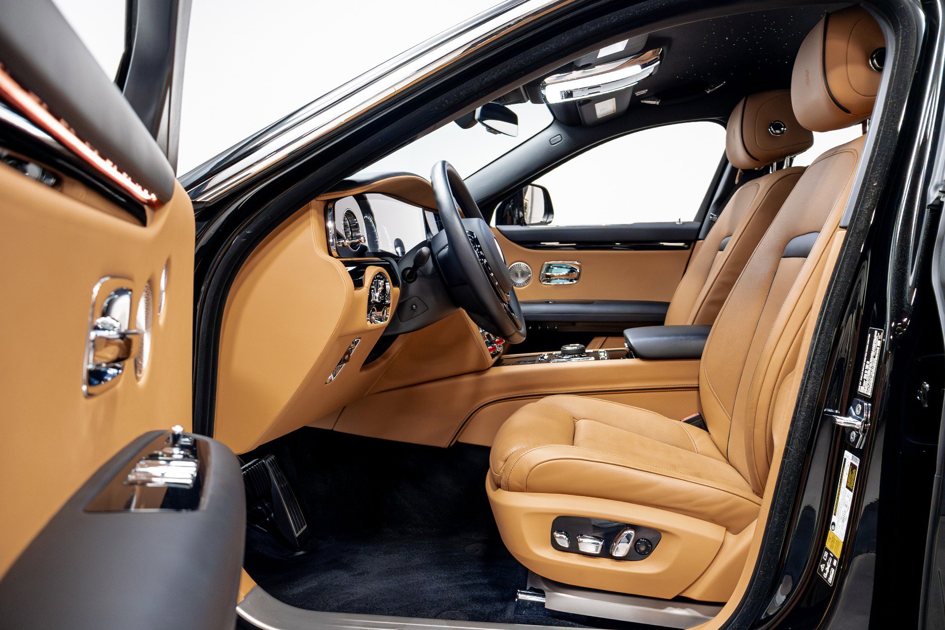 Used 2022 Rolls-Royce Ghost AWD/4WD image 6
