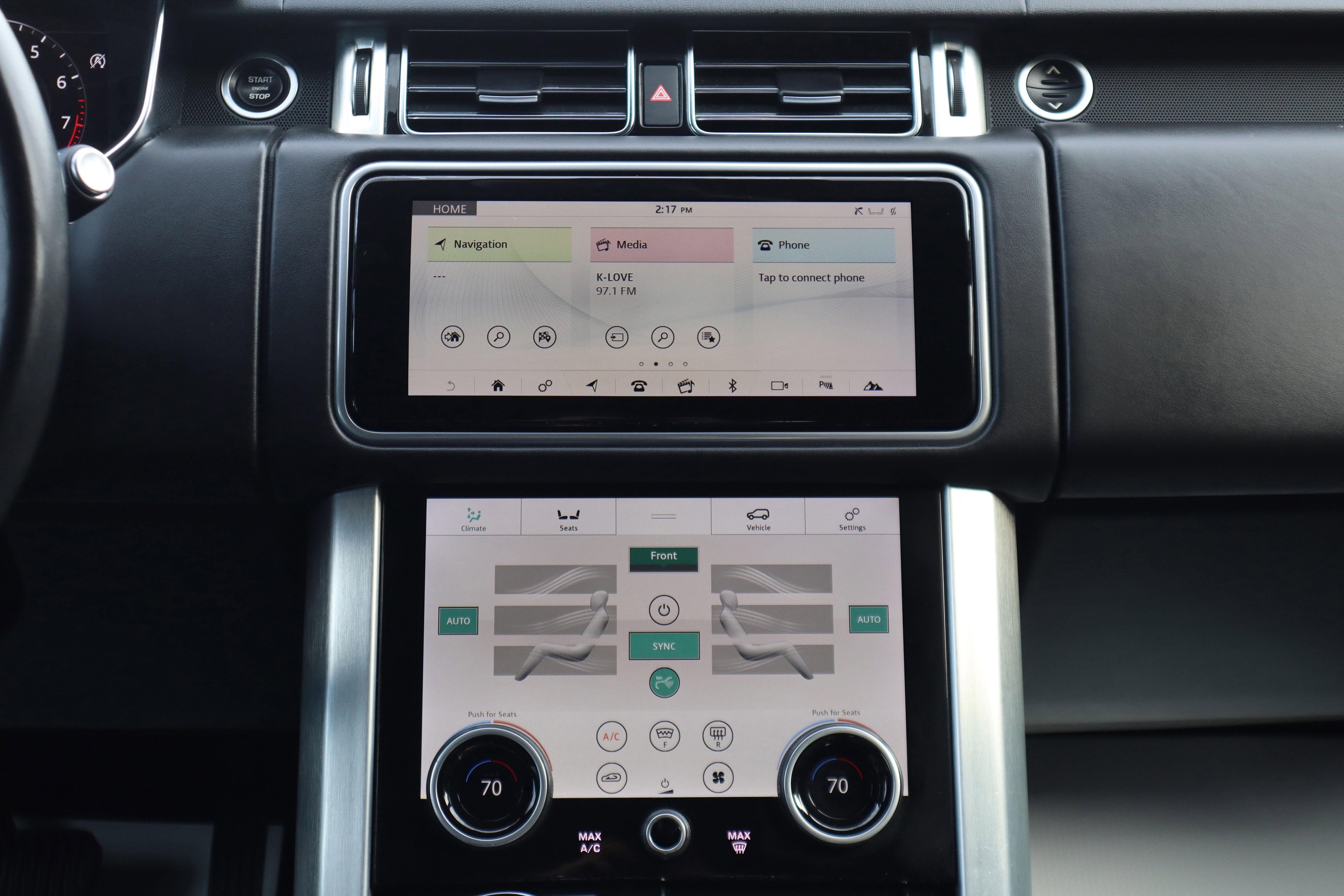 Used 2020 Land Rover Range Rover HSE image 13