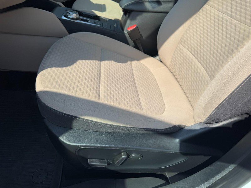 Used 2021 Ford Escape SE w/ Convenience Package image 26