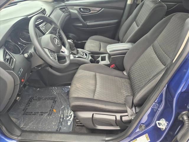 Used 2020 Nissan Rogue S FWD image 18