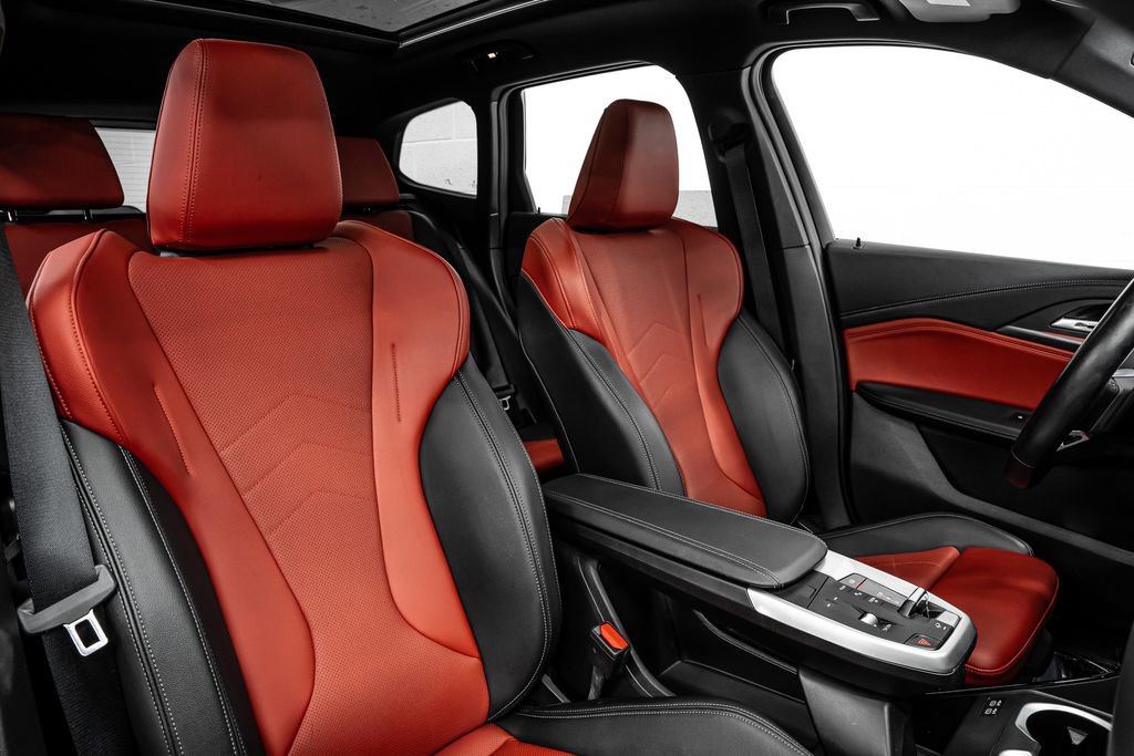 Used 2023 BMW X1 xDrive28i w/ M Sport Package image 32