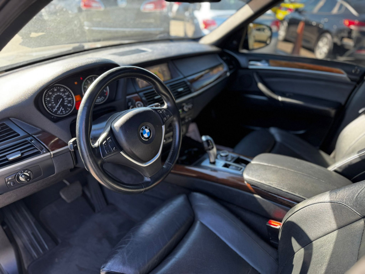 Used 2012 BMW X5 xDrive50i image 13