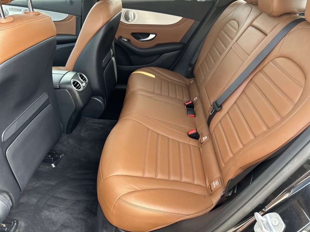 Used 2019 Mercedes-Benz GLC 43 AMG 4MATIC image 15