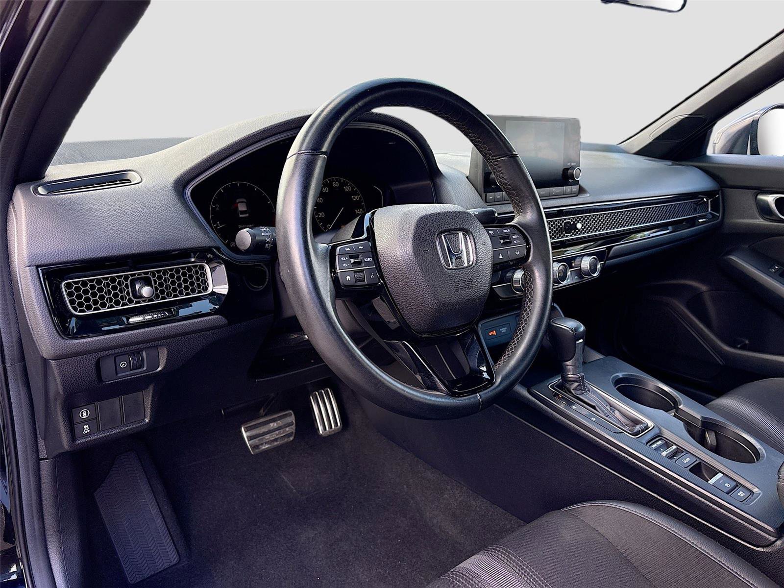 Used 2024 Honda Civic Sport image 8