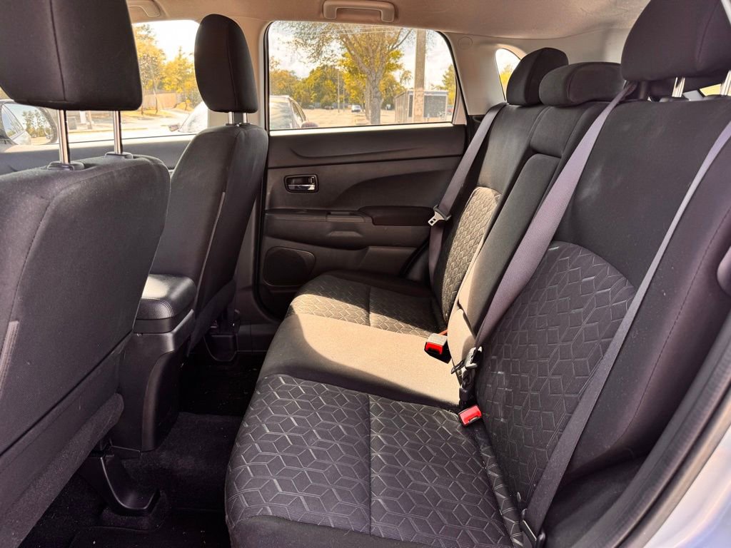 Used 2021 Mitsubishi Outlander Sport ES image 14