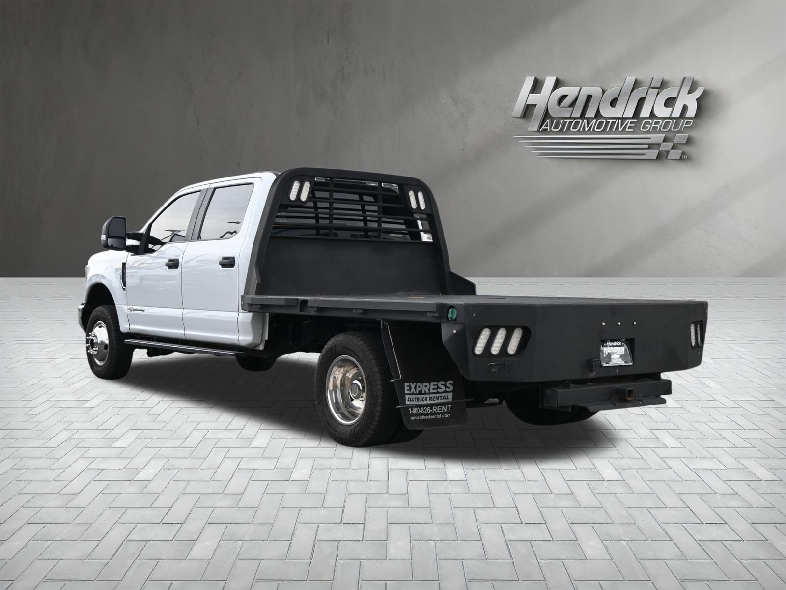 Used 2019 Ford F350 XL w/ Power Equipment Group image 8