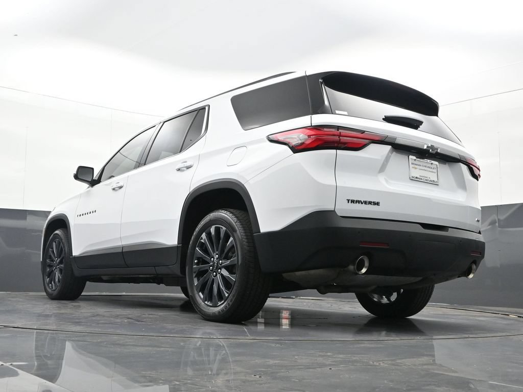 Used 2022 Chevrolet Traverse RS FWD image 34