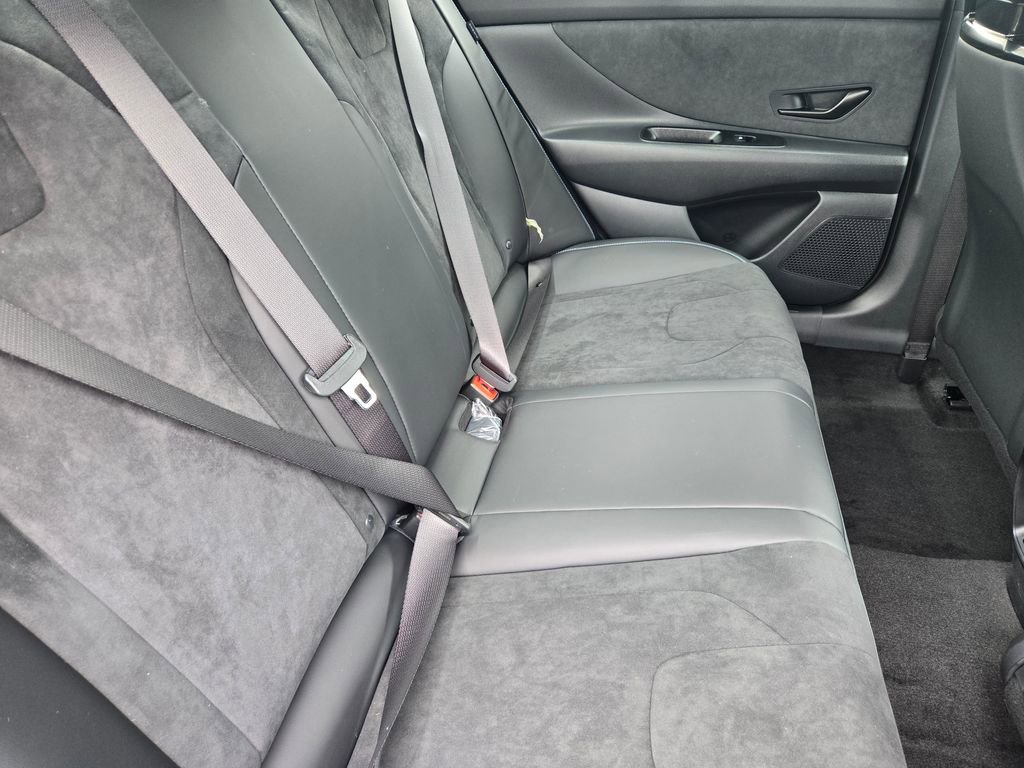 New 2026 Hyundai Elantra N FWD image 31