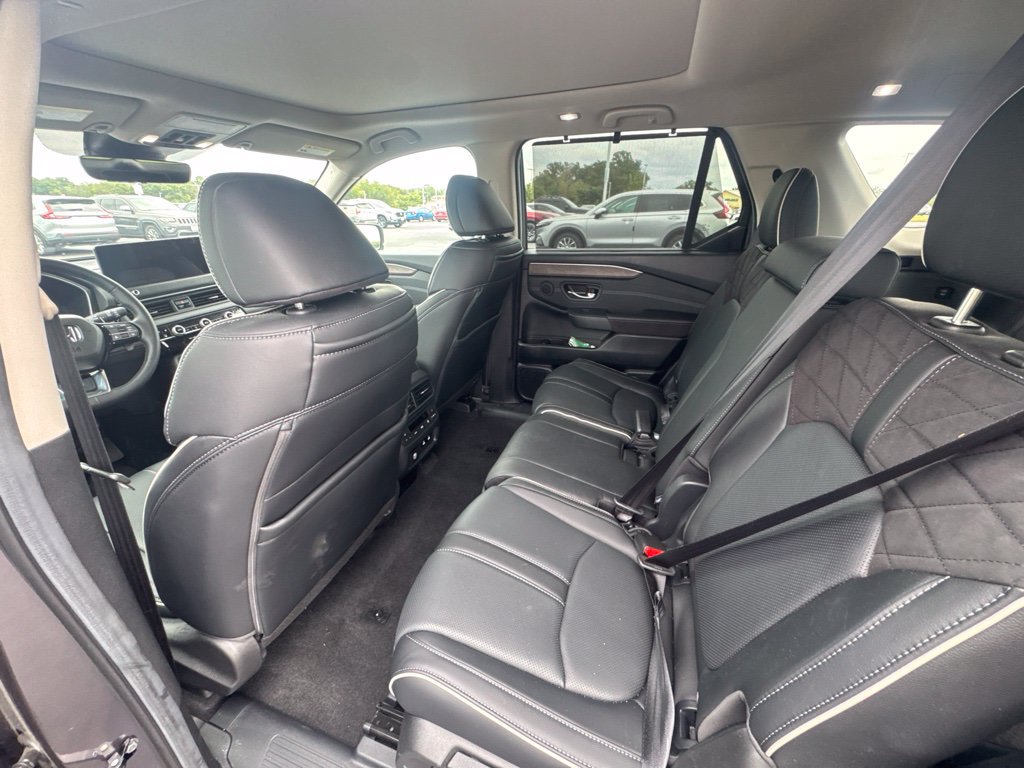 Used 2026 Honda Pilot Elite image 19