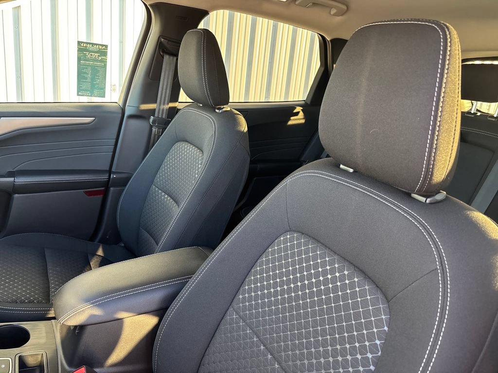 Used 2023 Ford Escape Active w/ Tech Pack #2 AWD/4WD image 24