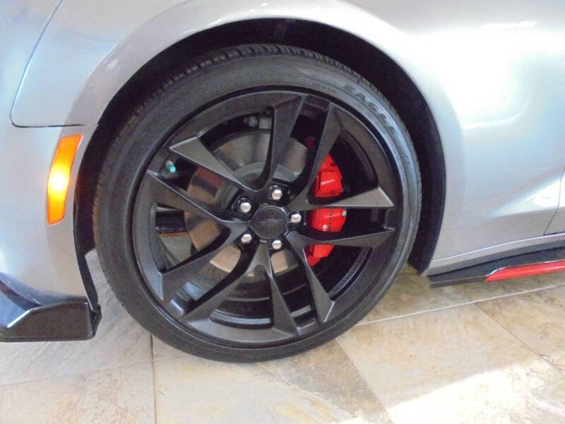 Used 2023 Chevrolet Camaro LT w/ Technology Package image 32