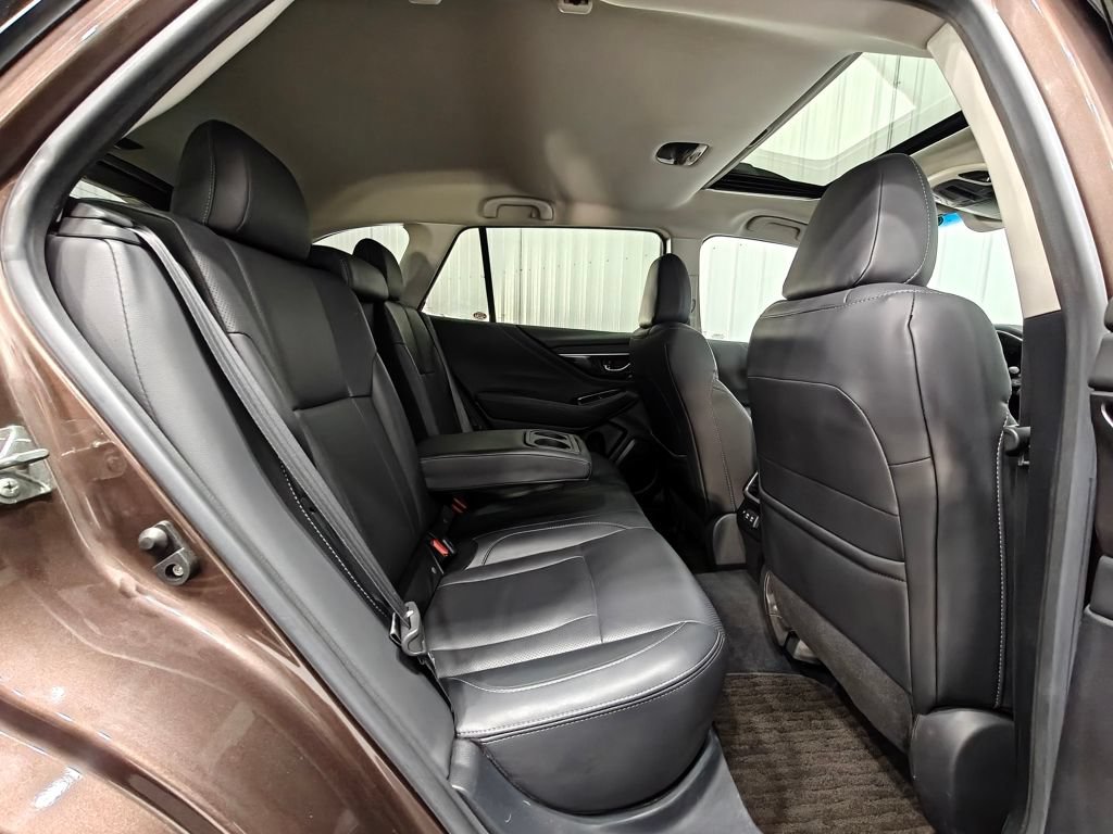 Used 2020 Subaru Outback Limited XT w/ Popular Package #2 AWD/4WD image 25