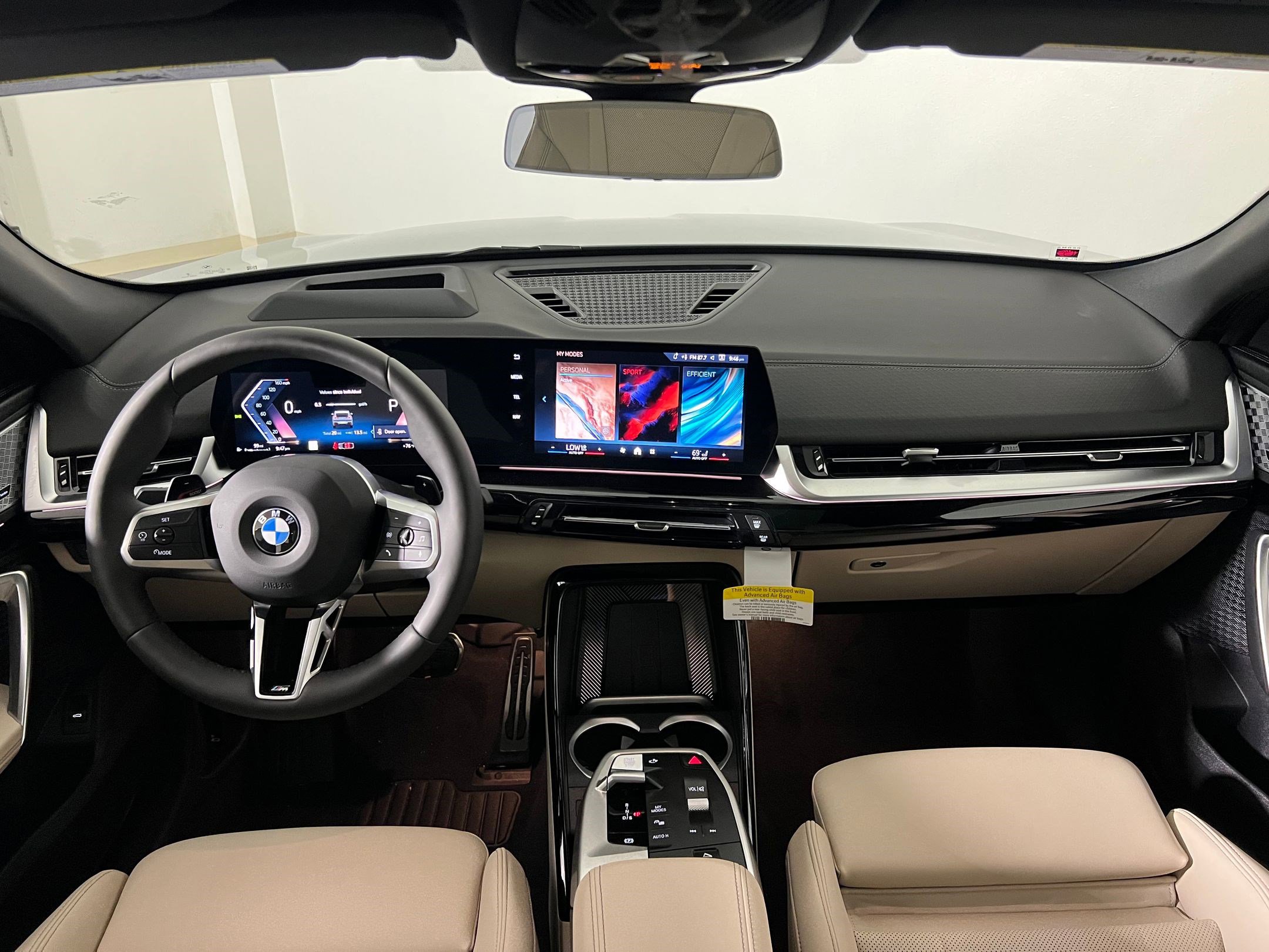 Used 2025 BMW X2 xDrive28i w/ Premium Package image 16