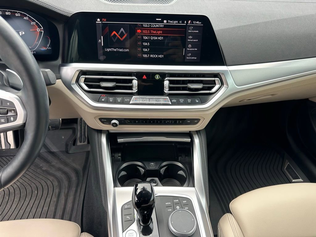 Used 2023 BMW M440i Convertible w/ Premium Package image 26