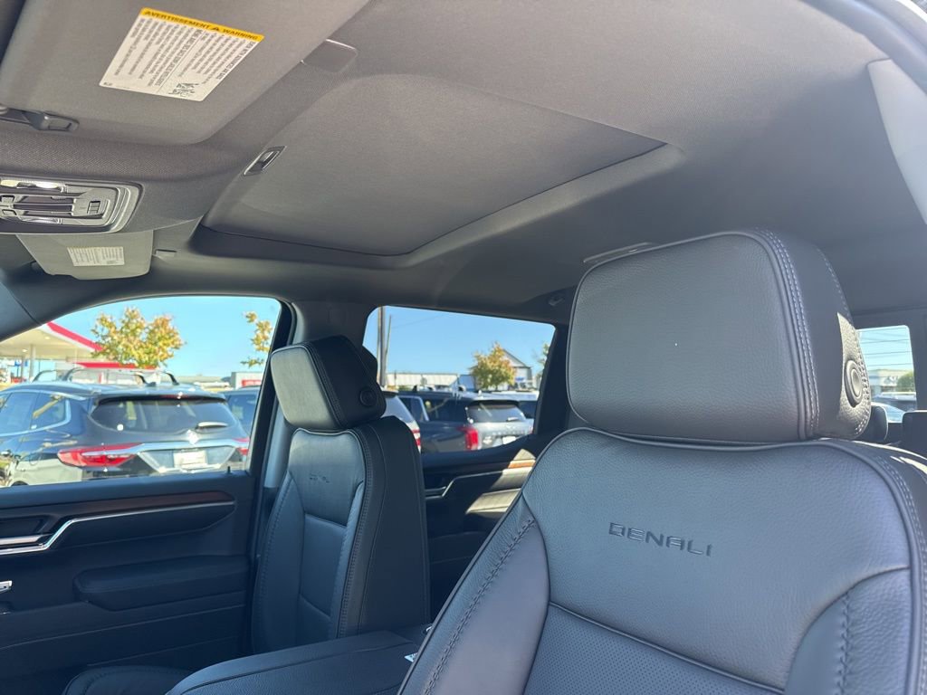 New 2026 GMC Sierra 1500 Denali w/ Technology Package image 19