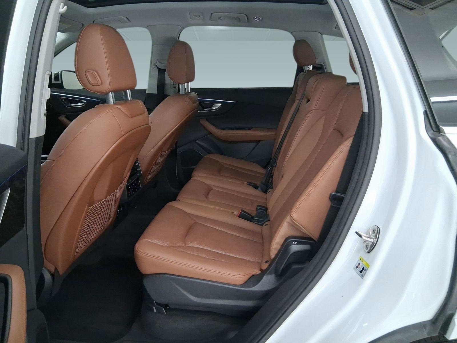 Certified 2024 Audi Q7 Premium Plus image 13