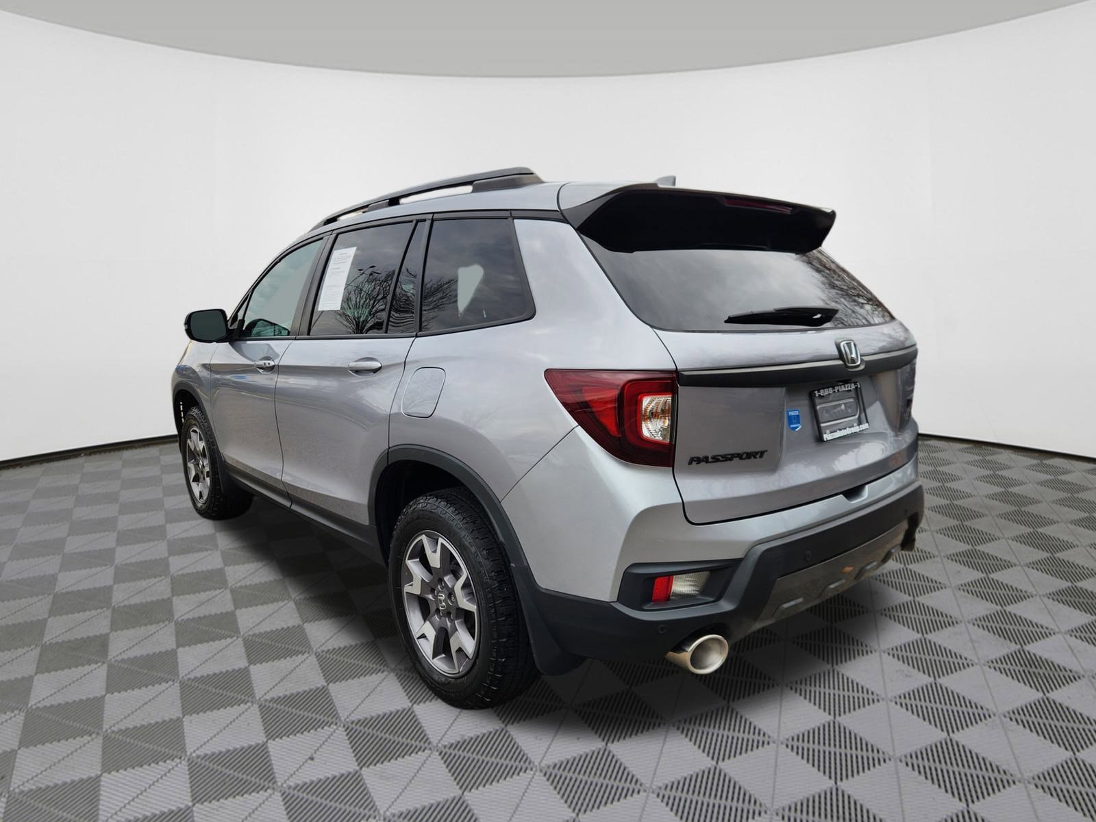 Certified 2022 Honda Passport TrailSport image 3