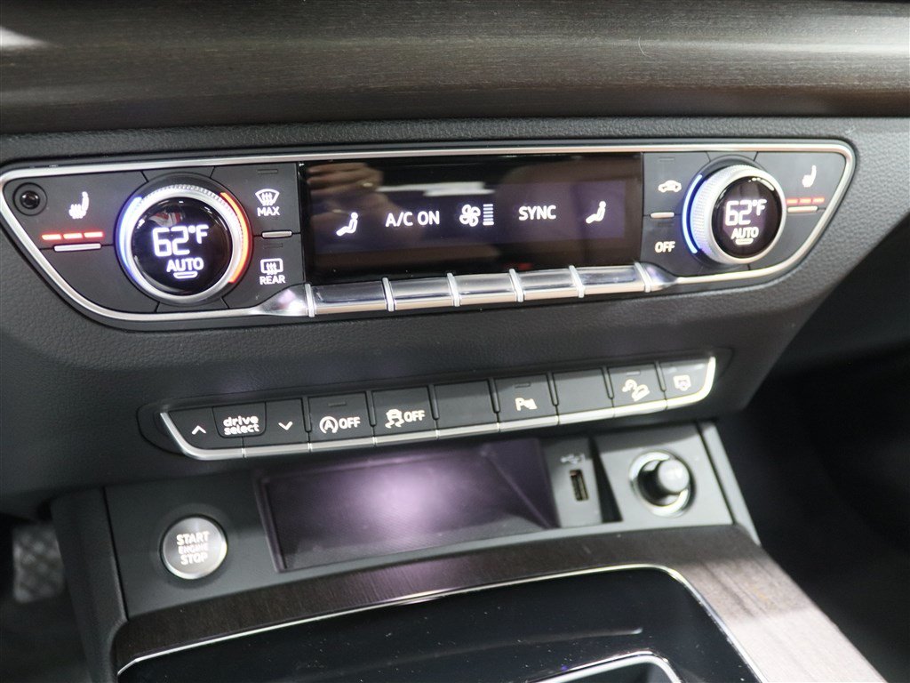 Used 2023 Audi Q5 2.0T Premium w/ Convenience Package AWD/4WD image 39