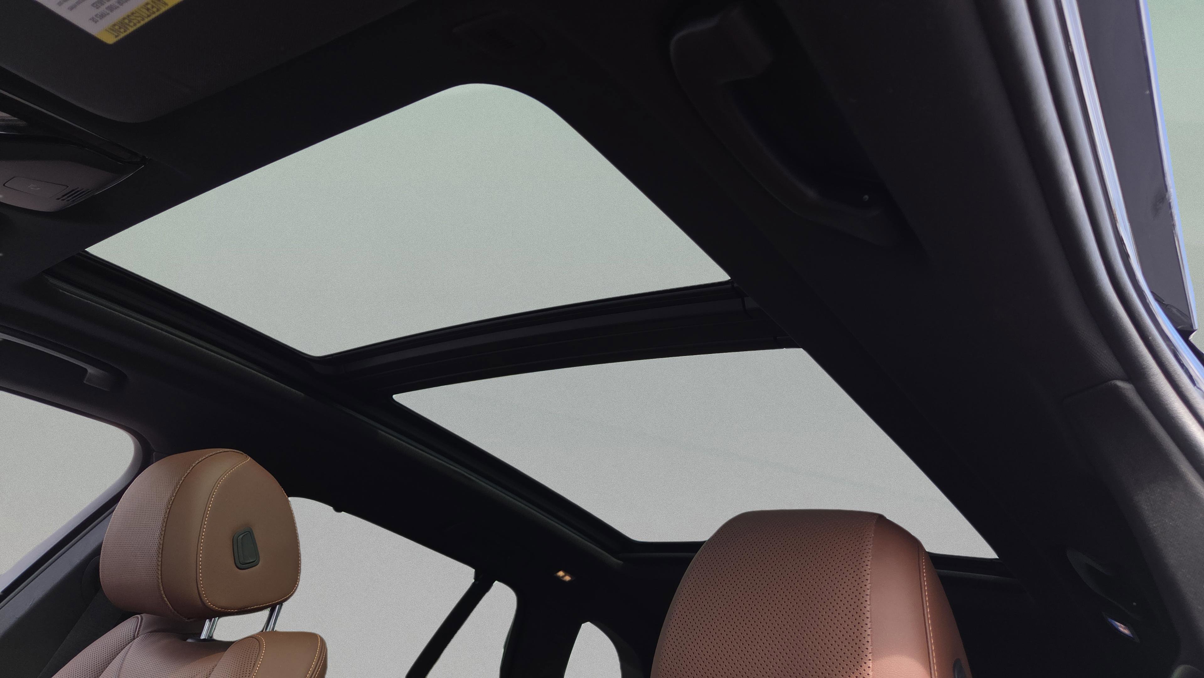 Certified 2025 BMW X5 sDrive40i w/ Executive Package image 27