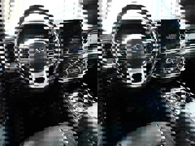 Certified 2022 Ford Expedition XLT image 4