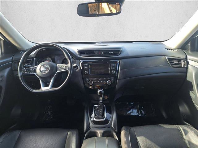 Used 2018 Nissan Rogue SL w/ Premium Package image 15