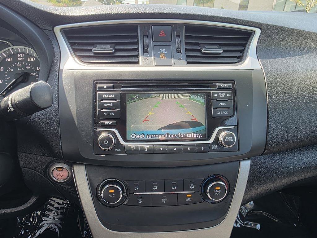 Used 2015 Nissan Sentra SV FWD image 21