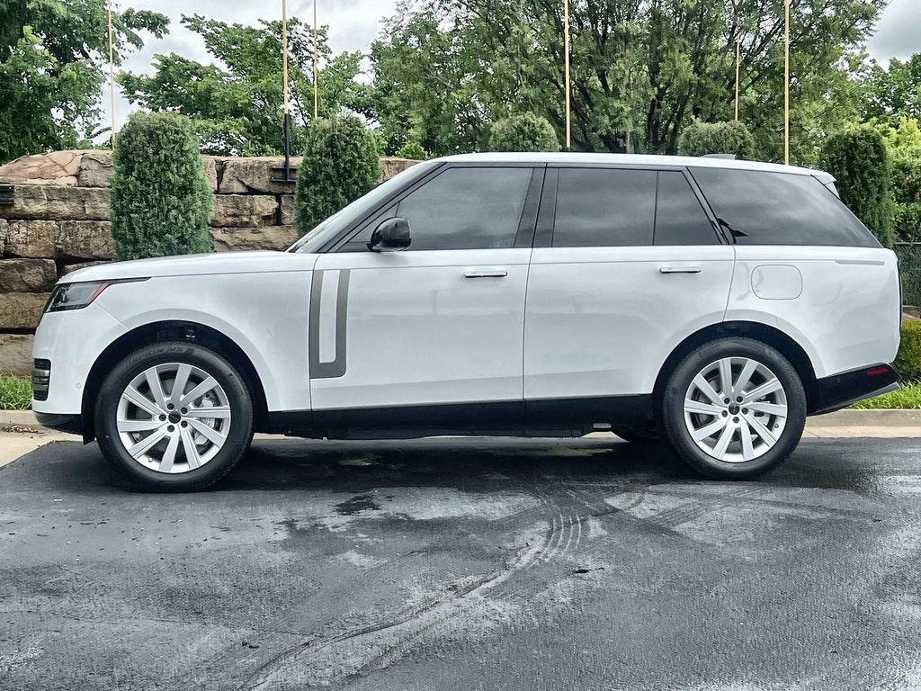 New 2026 Land Rover Range Rover SE AWD/4WD image 2