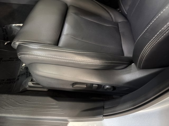 Used 2023 Subaru Outback Limited AWD/4WD image 17