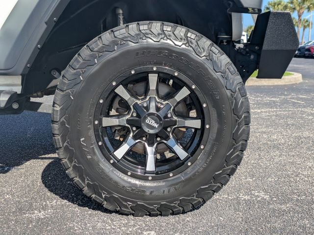 Used 2020 Jeep Gladiator Sport w/ Quick Order Package 24S image 10