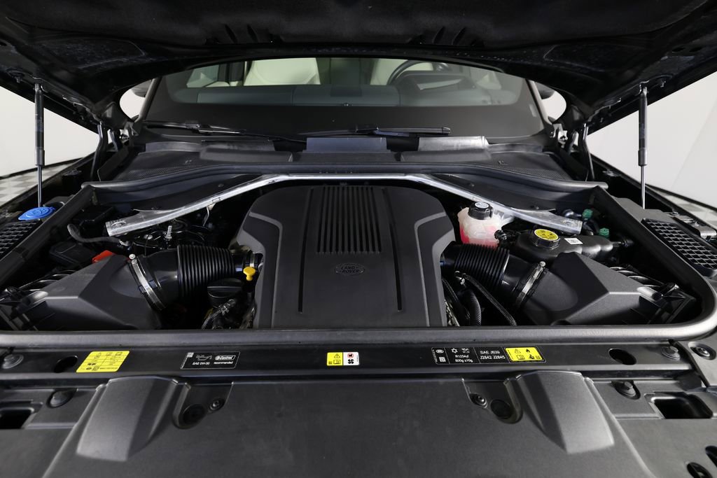 Used 2024 Land Rover Range Rover SE image 43