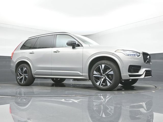 Used 2023 Volvo XC90 T8 Plus image 38