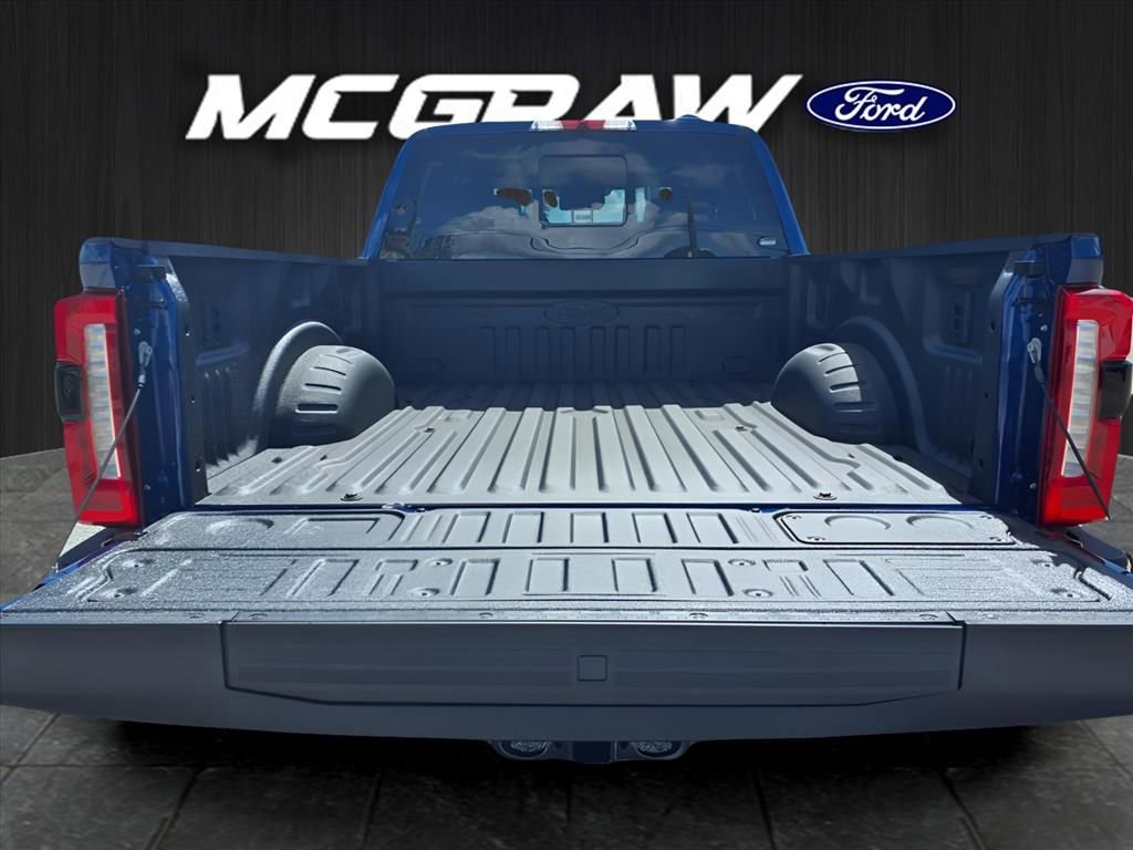 New 2026 Ford F250 Lariat w/ Black Appearance Package image 12