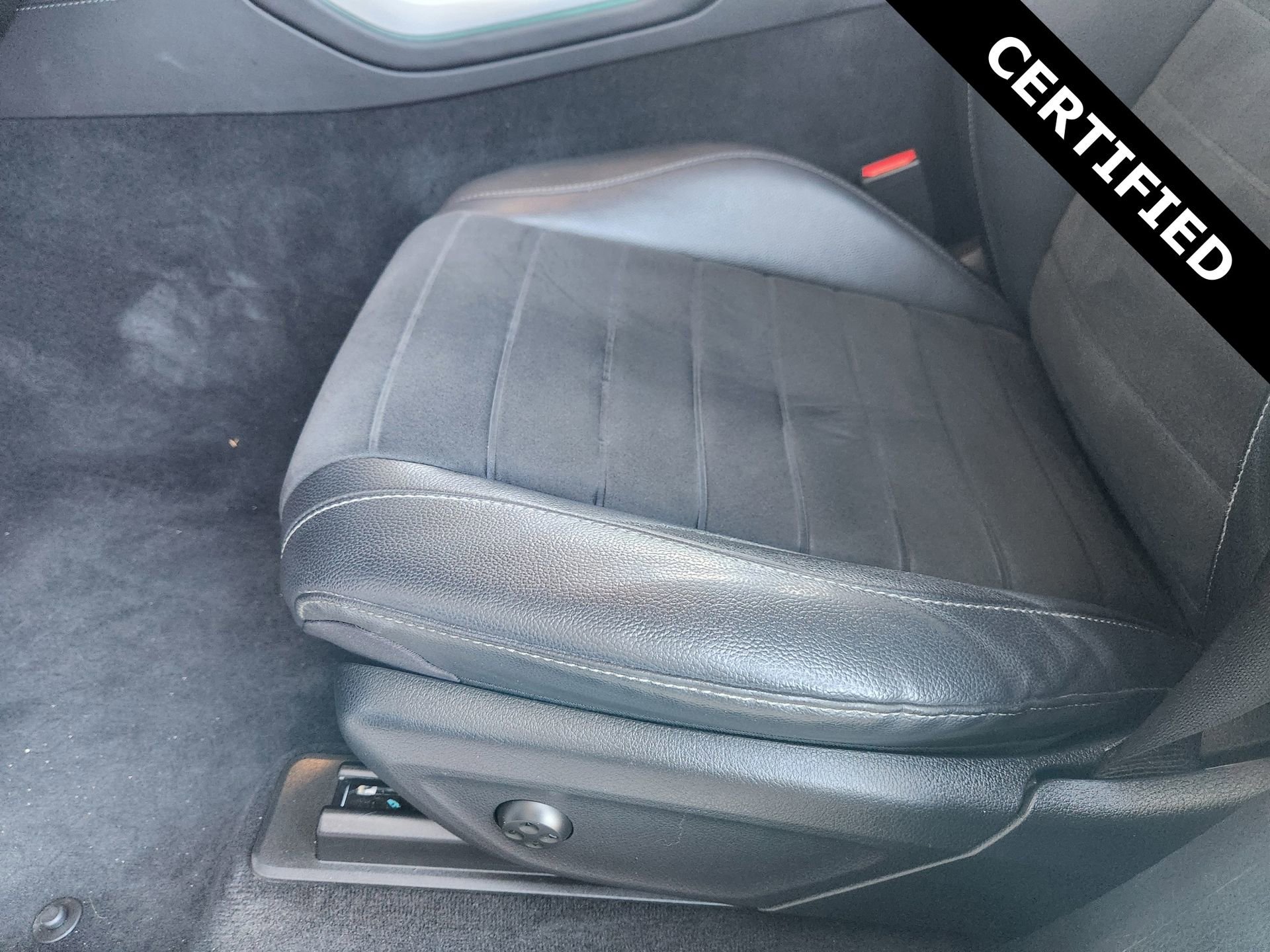 Certified 2022 Mercedes-Benz GLE 350 4MATIC image 25