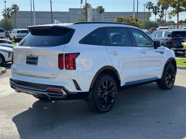 Certified 2023 Kia Sorento SX AWD/4WD image 5