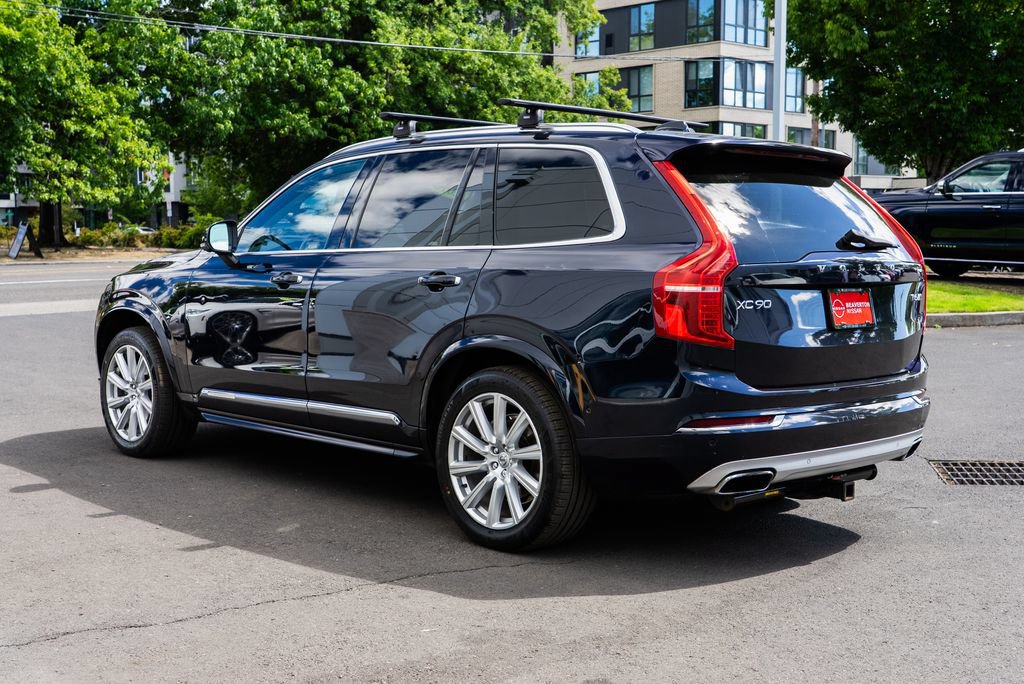 Used 2016 Volvo XC90 T6 Inscription w/ Vision Package AWD/4WD image 4