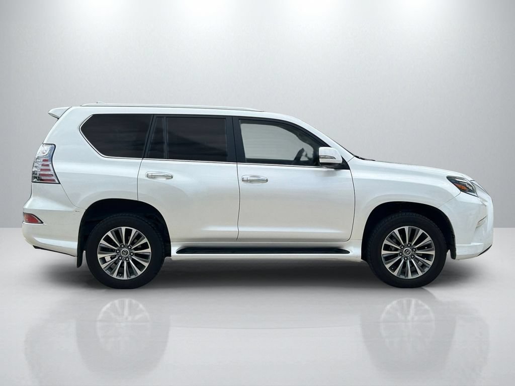 Used 2023 Lexus GX 460 Luxury AWD/4WD image 4