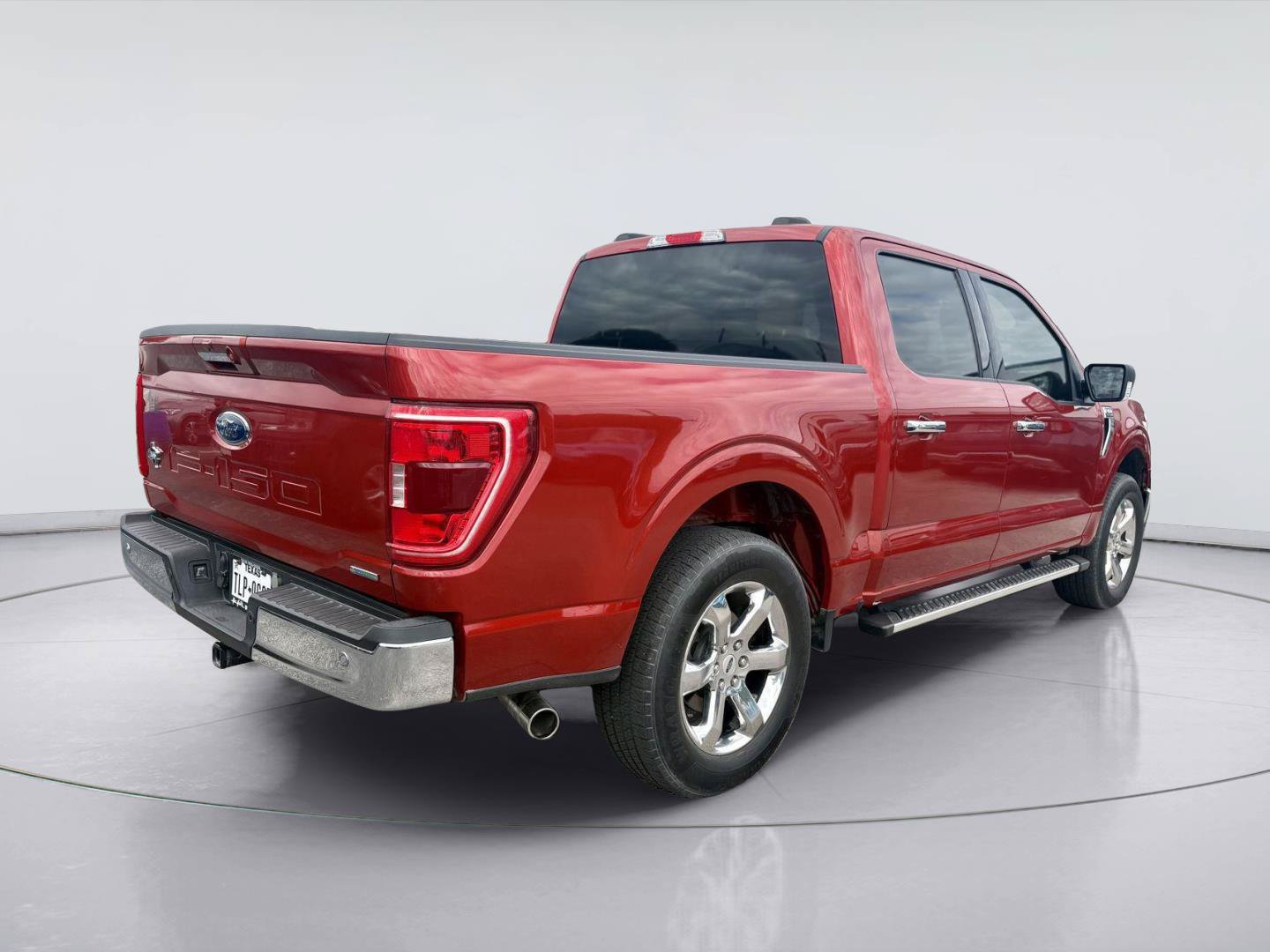 Used 2023 Ford F150 XLT w/ Equipment Group 302A High RWD image 6