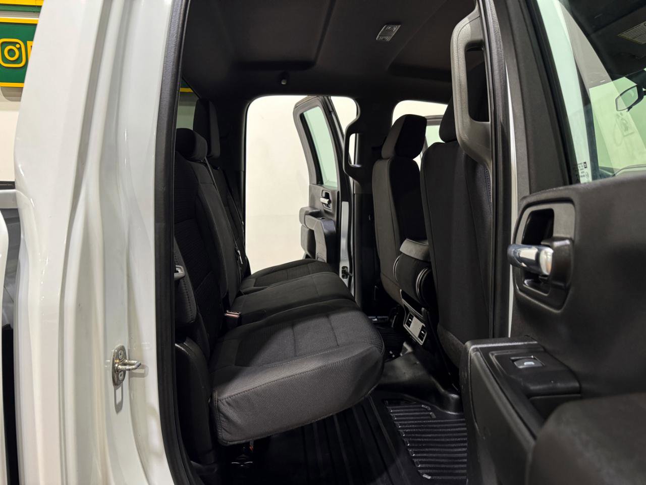 Used 2022 Chevrolet Silverado 2500 W/T w/ WT Fleet Convenience Package image 16