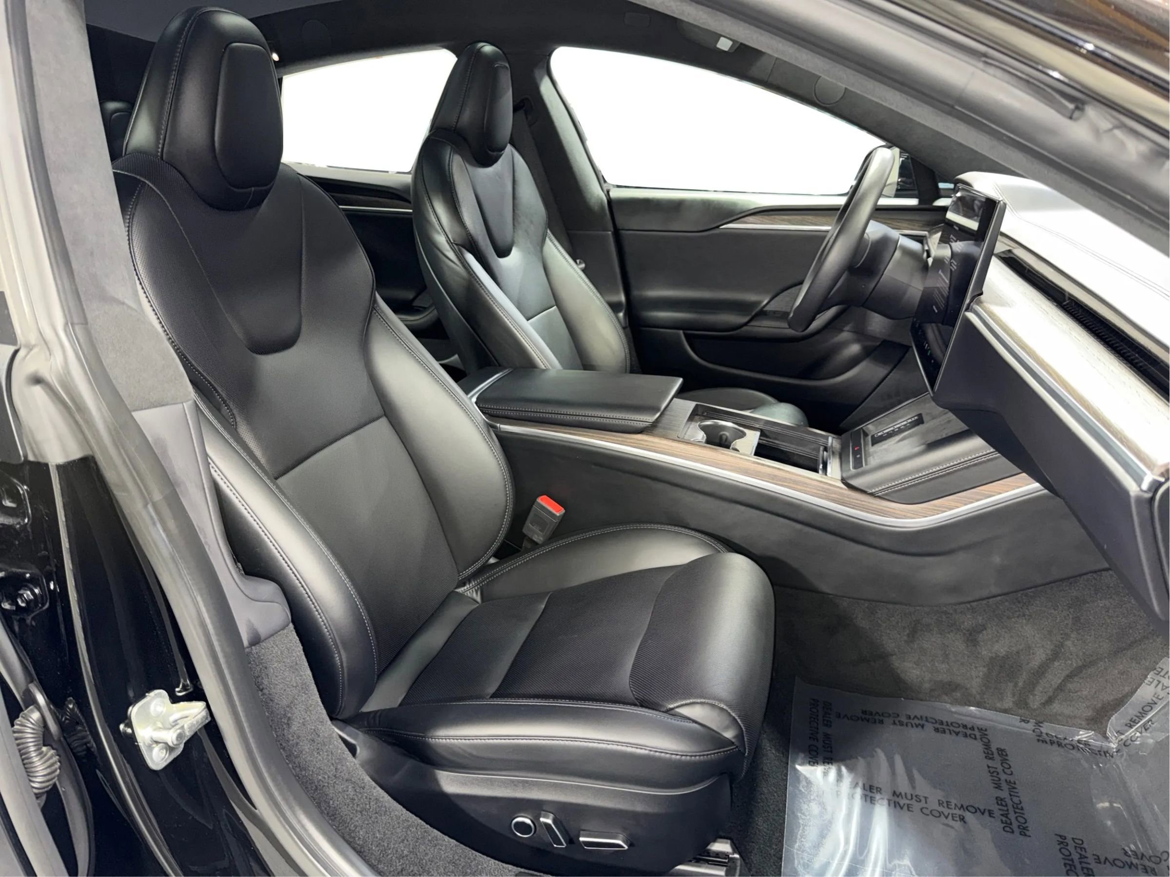 Used 2023 Tesla Model S Standard Range image 28