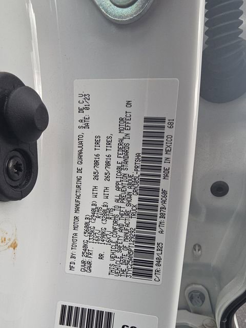 Used 2023 Toyota Tacoma TRD Sport image 30