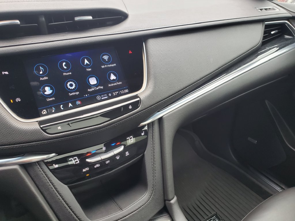 Certified 2023 Cadillac XT5 Premium Luxury w/ LPO, Floor Liner Package AWD/4WD image 27