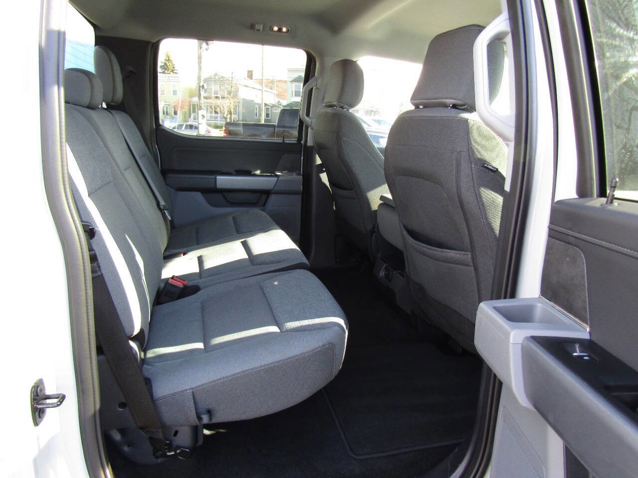 Used 2024 Ford F150 XLT image 28