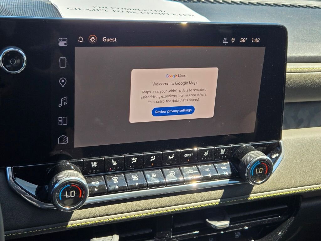 New 2026 Chevrolet Colorado ZR2 w/ Technology Package AWD/4WD image 28