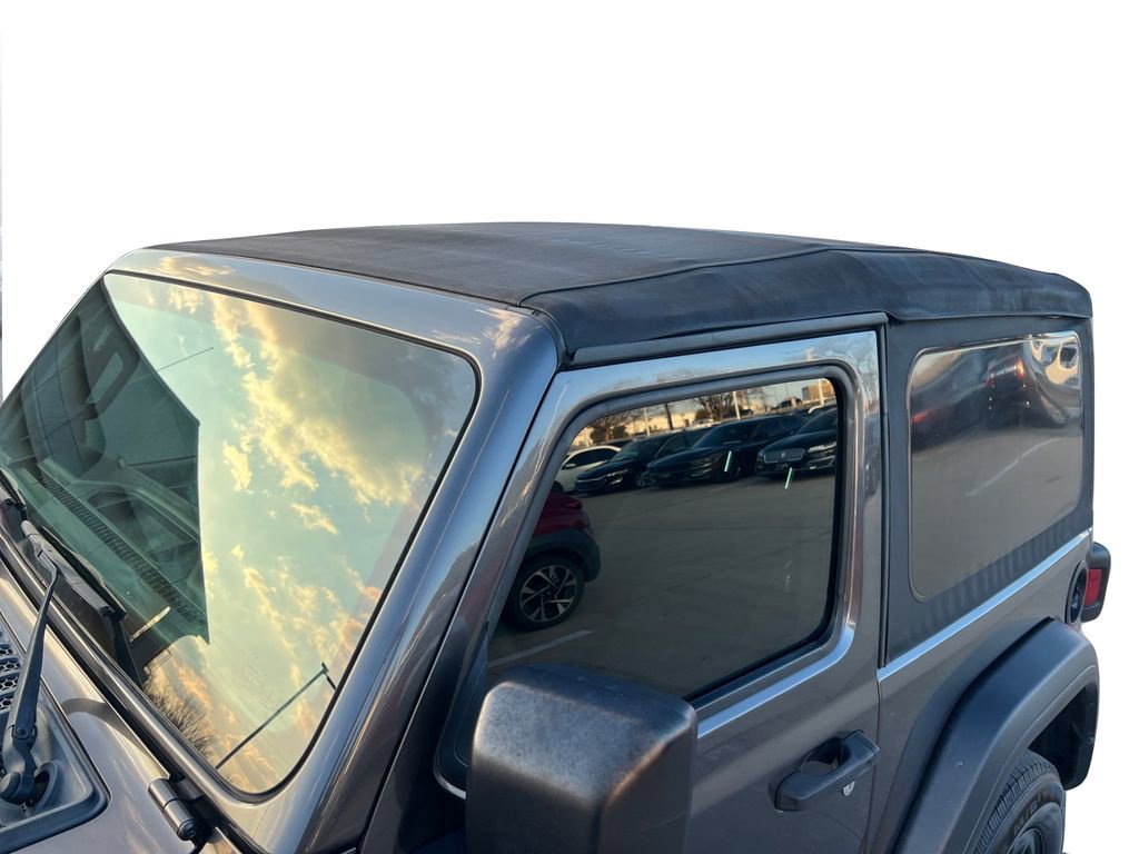 Used 2021 Jeep Wrangler Sport image 13