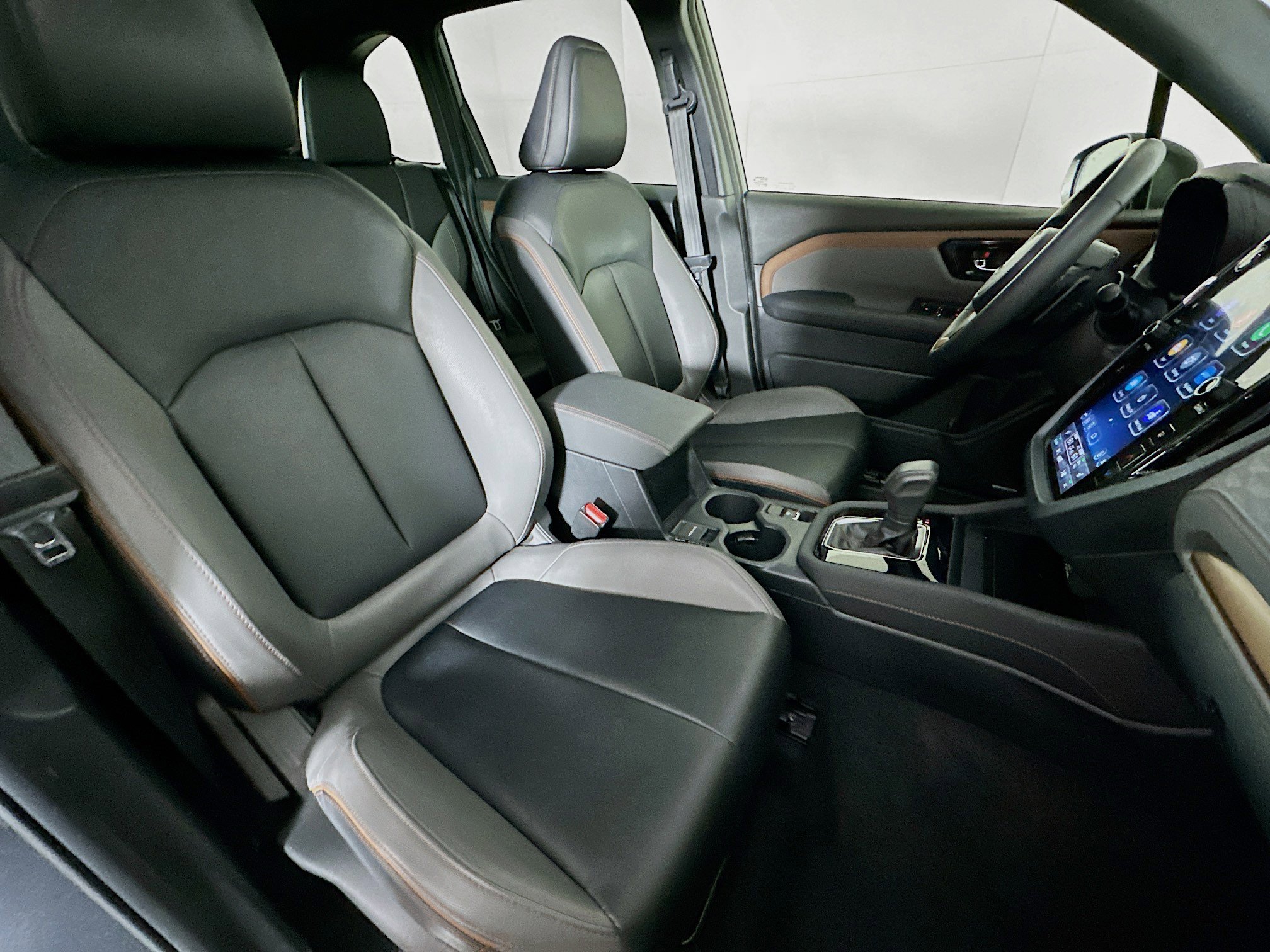 Used 2025 Subaru Forester Sport image 30