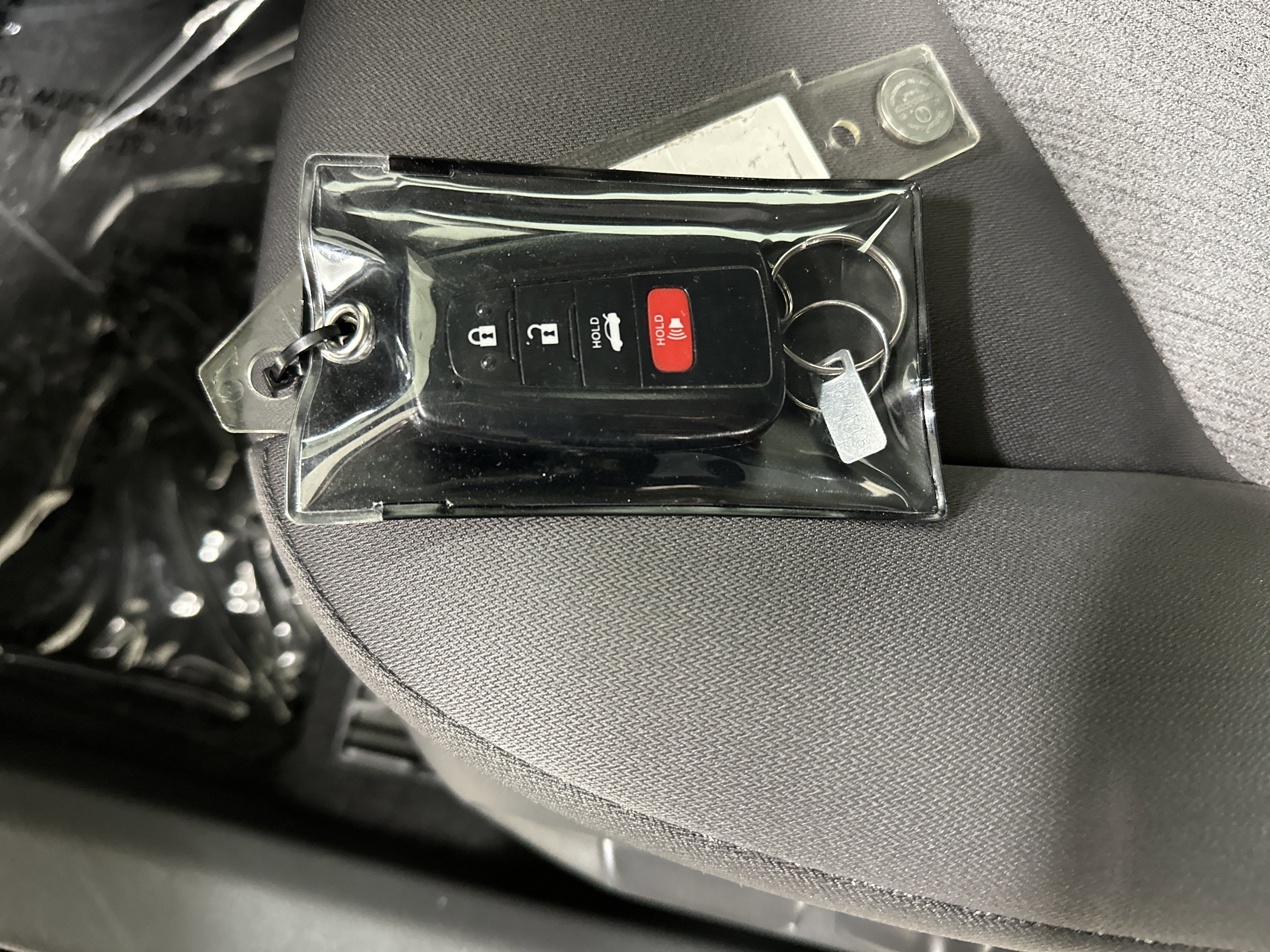 Used 2019 Toyota Camry LE image 36