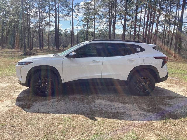 New 2026 Chevrolet Trax ACTIV w/ Driver Confidence Package image 2