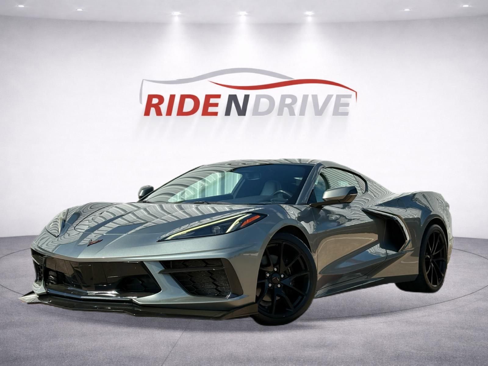 Used 2023 Chevrolet Corvette Stingray Coupe w/ 1LT RWD image 1