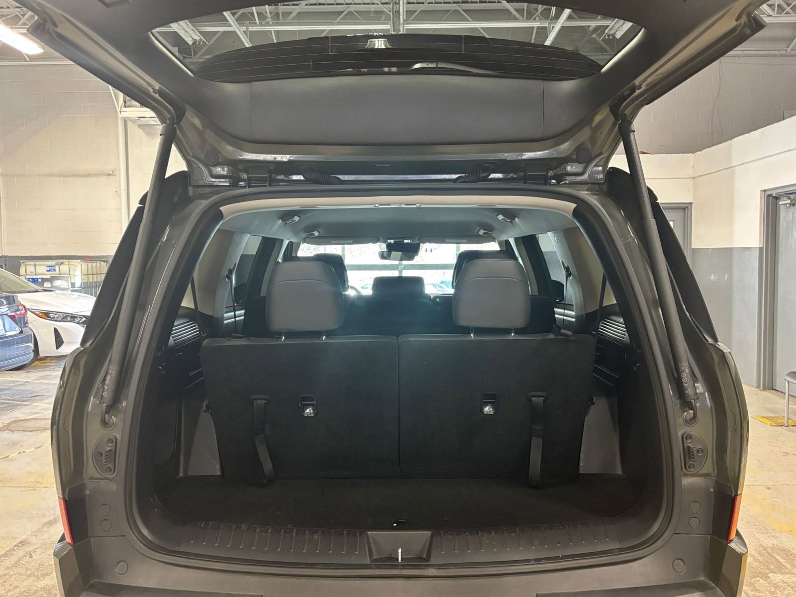 Used 2025 Hyundai Santa Fe SEL image 32