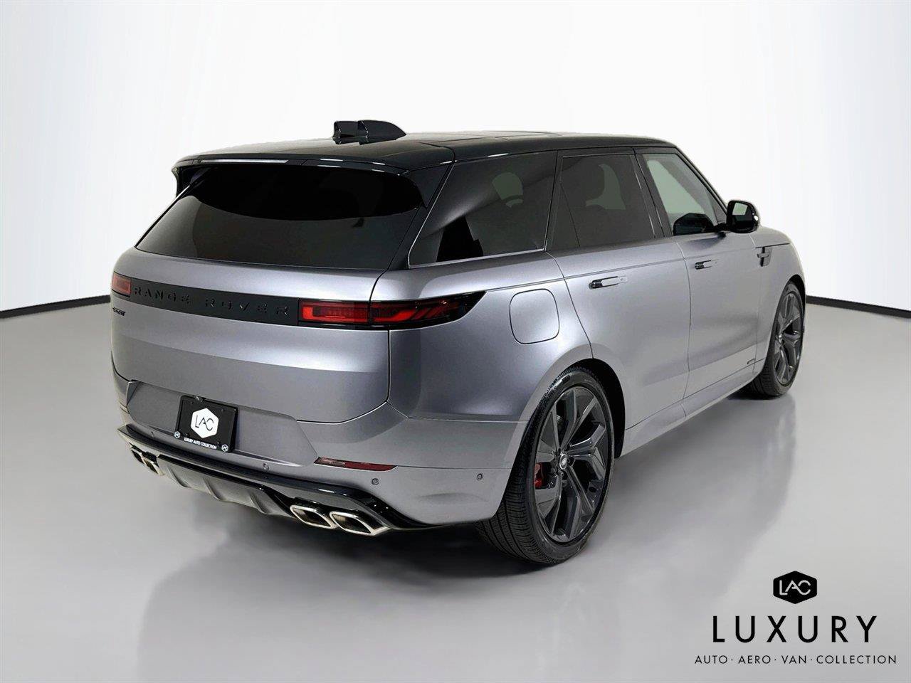 Used 2025 Land Rover Range Rover Sport Autobiography AWD/4WD image 5